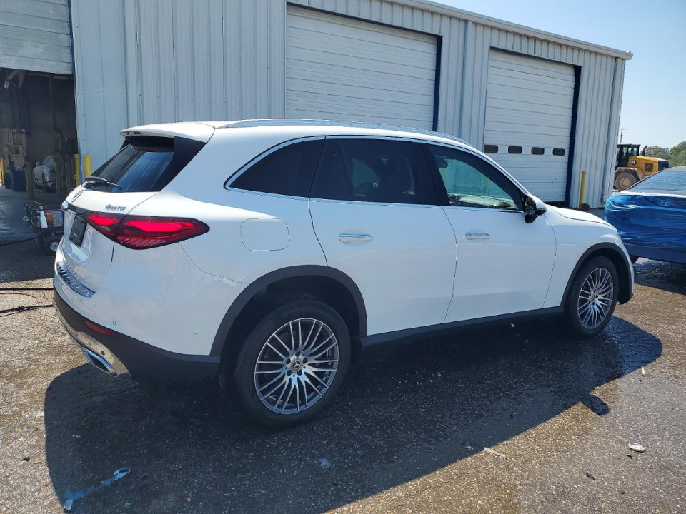 Mercedes-Benz GLC-CLASS 2024 — Copart