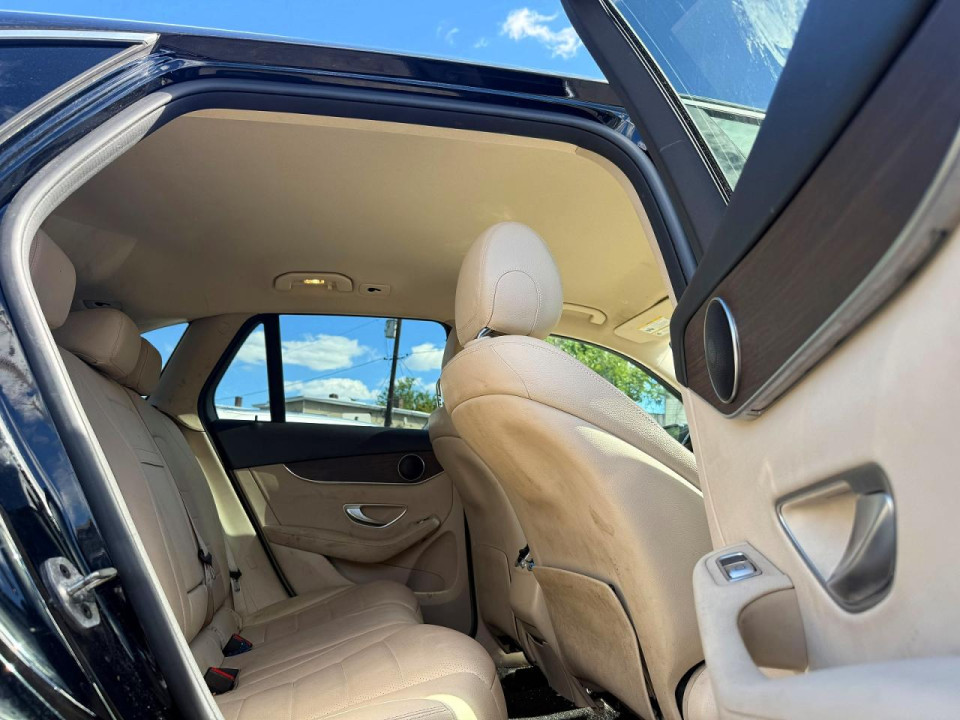 Mercedes-Benz GLC-CLASS 2022 — Copart
