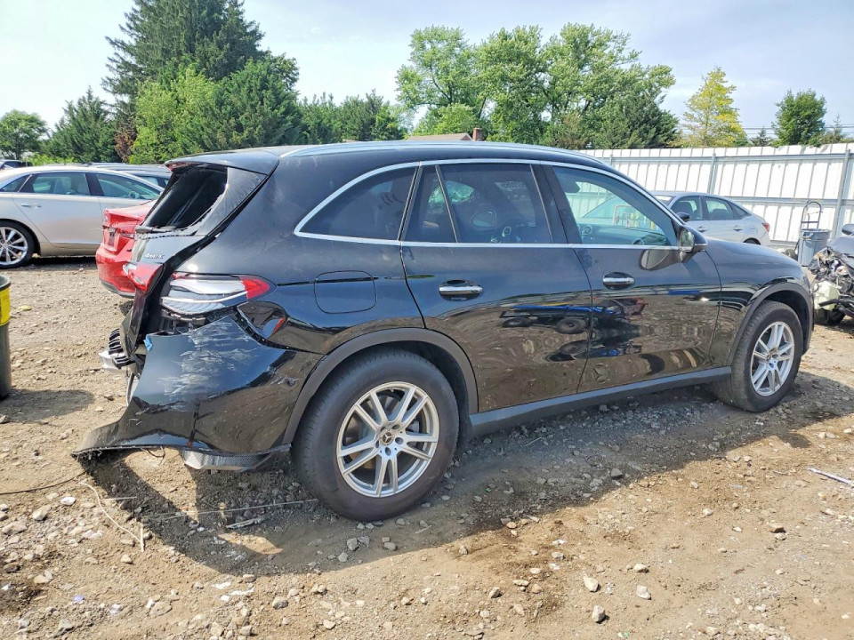 Mercedes-Benz GLC-CLASS 2025 — Copart