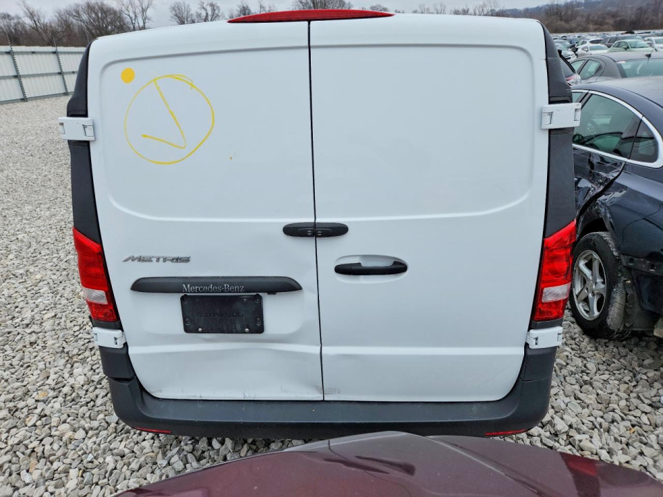 Mercedes-Benz METRIS 2023 — Copart