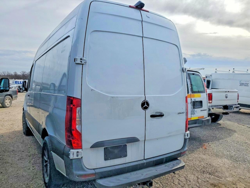Mercedes Benz SPRINTER 2021 — Copart