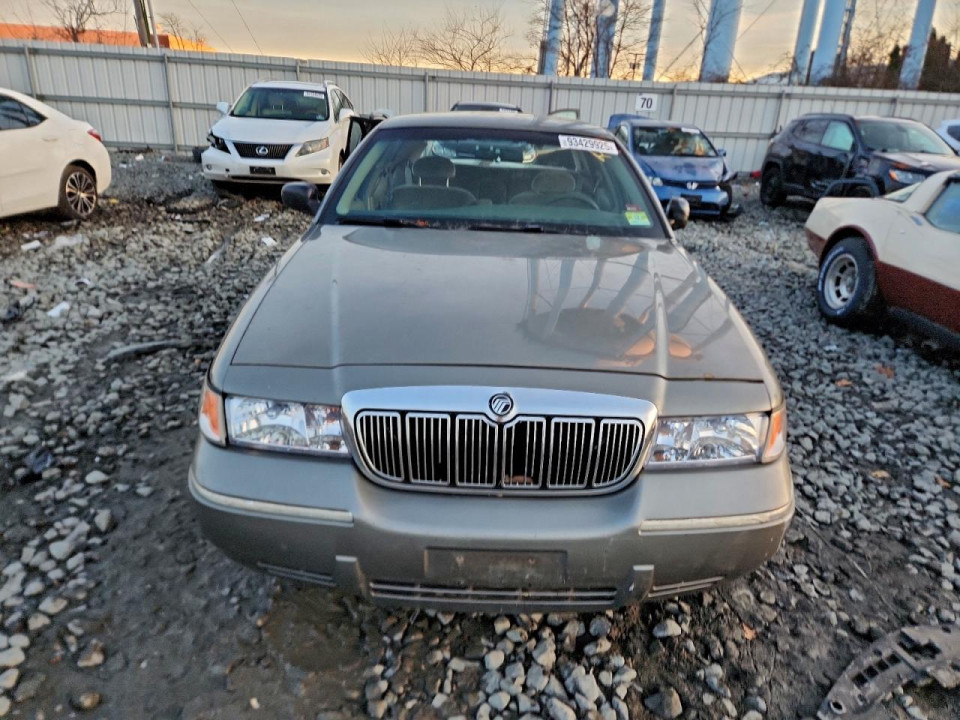 Mercury GRMARQUIS 2002 — Copart