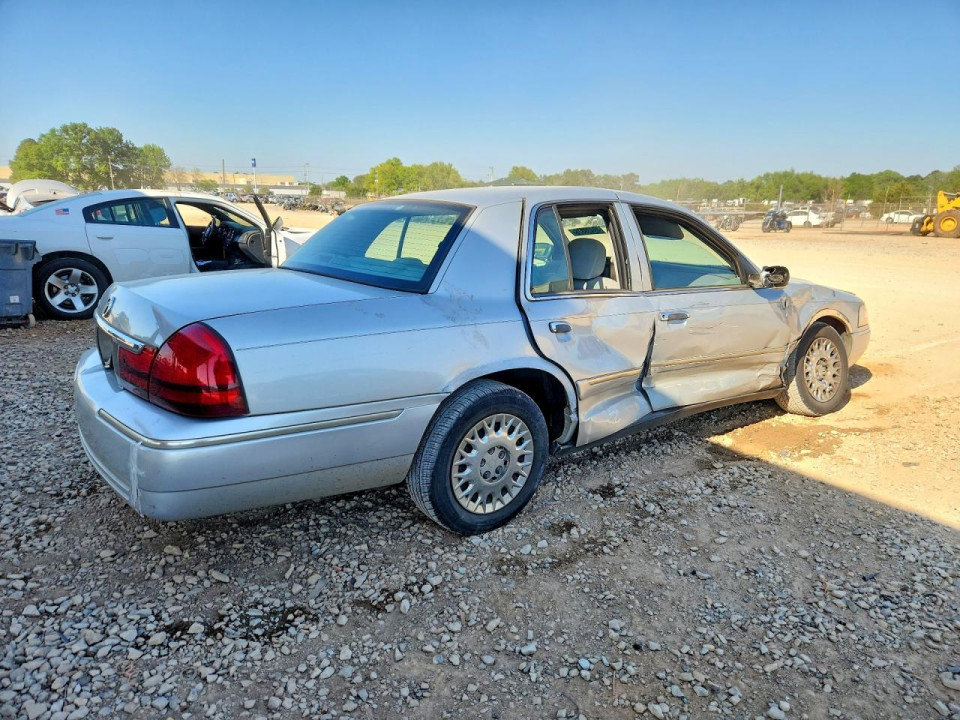 Mercury GRMARQUIS 2003 — Copart