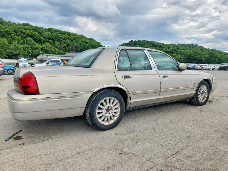 Mercury GRMARQUIS 2010 — Copart