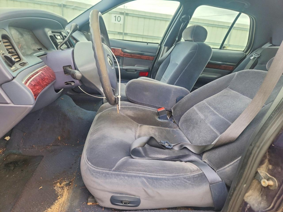 Mercury GRMARQUIS 2001 — Copart