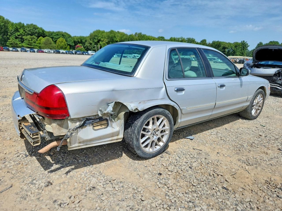 Mercury GRMARQUIS 2003 — Copart