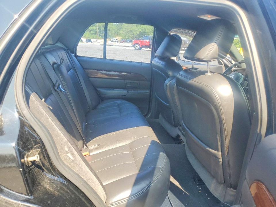 Mercury GRMARQUIS 2003 — Copart