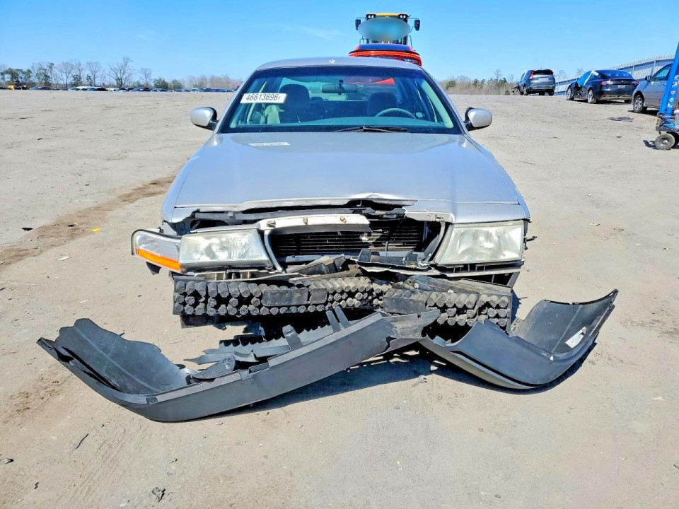 Mercury GRMARQUIS 2003 — Copart