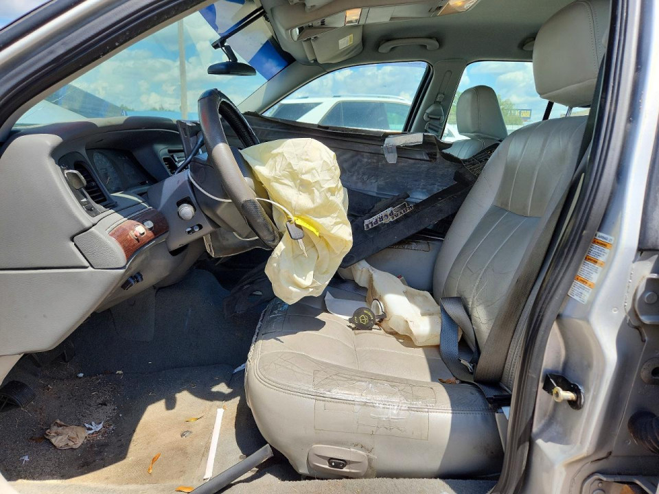 Mercury GRMARQUIS 2003 — Copart