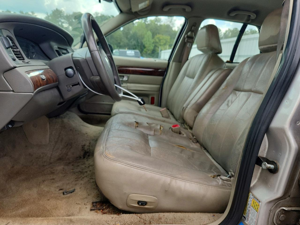 Mercury GRMARQUIS 2010 — Copart