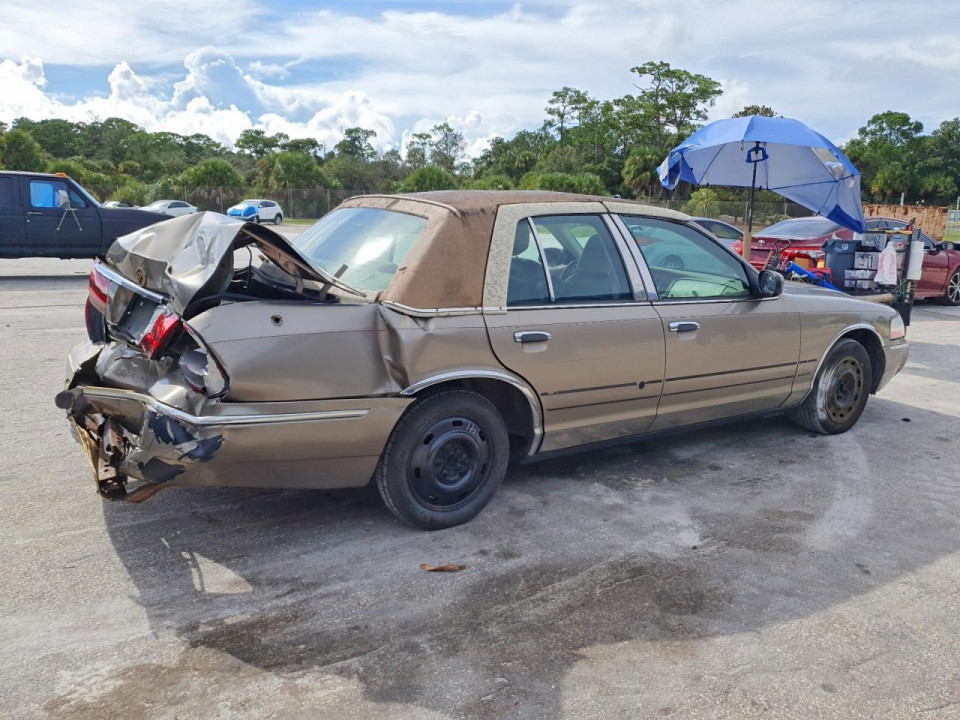 Mercury GRMARQUIS 2005 — Copart