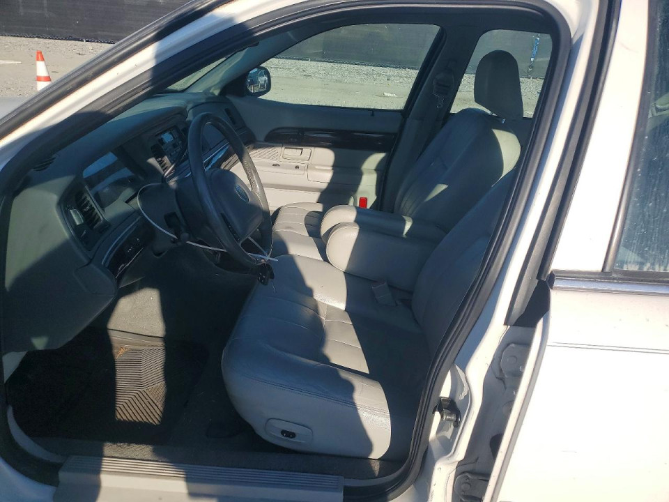 Mercury GRMARQUIS 2003 — Copart