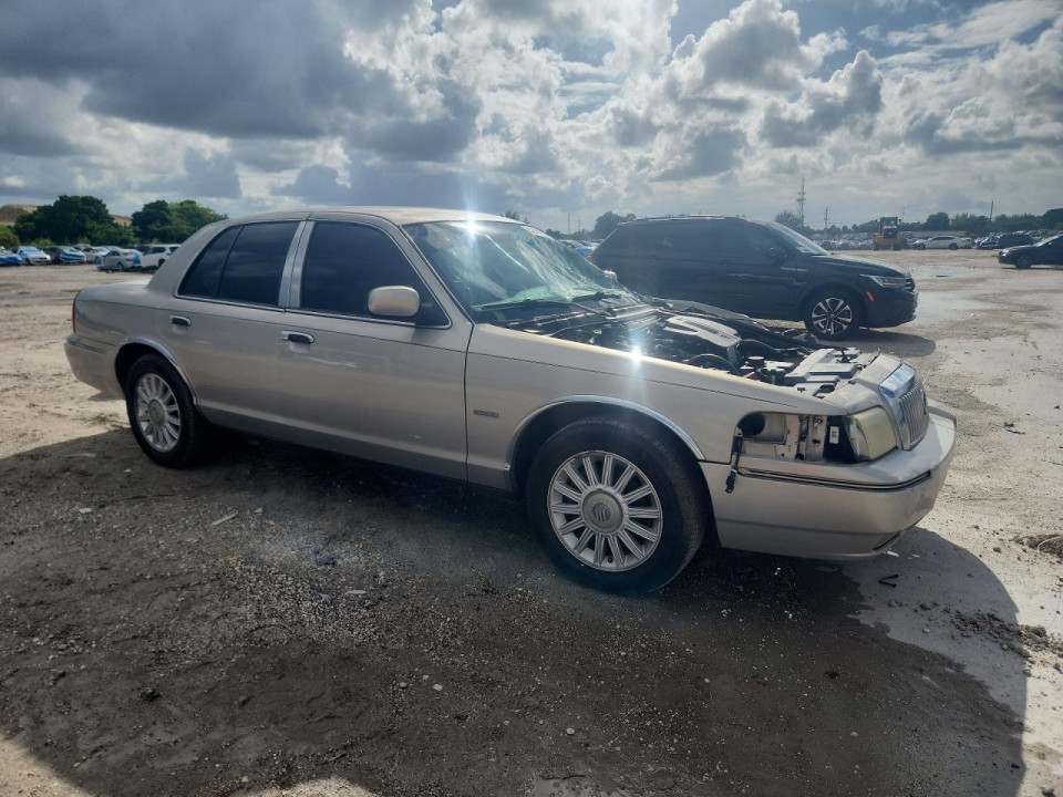 Mercury GRMARQUIS 2010 — Copart