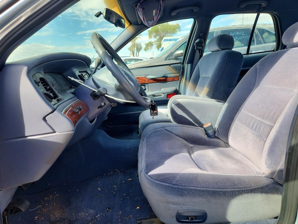 Mercury GRMARQUIS 2002 — Copart