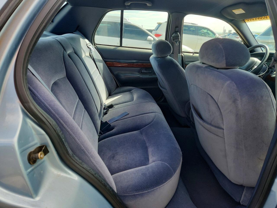 Mercury GRMARQUIS 2002 — Copart