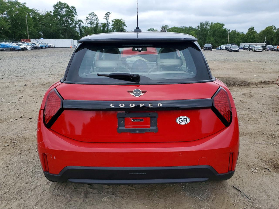 Mini COOPER BASE 2025 — Copart