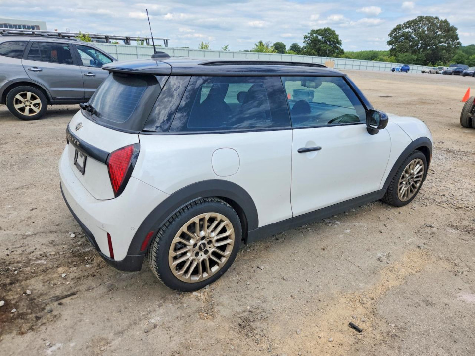 Mini COOPER BASE 2025 — Copart