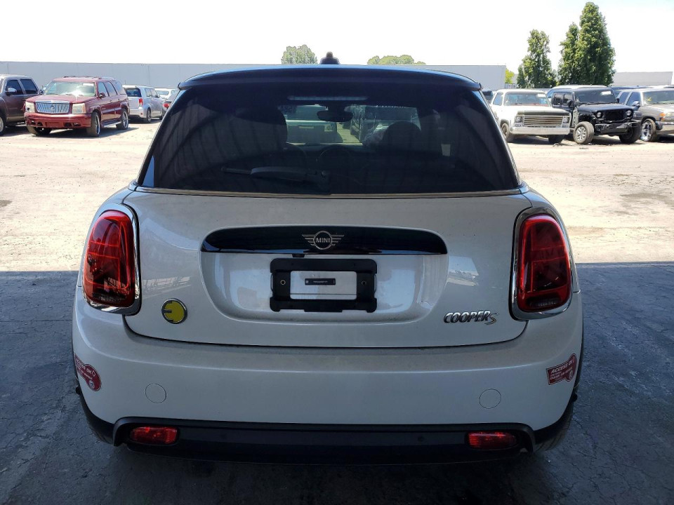 Mini COOPER 2024 — Copart