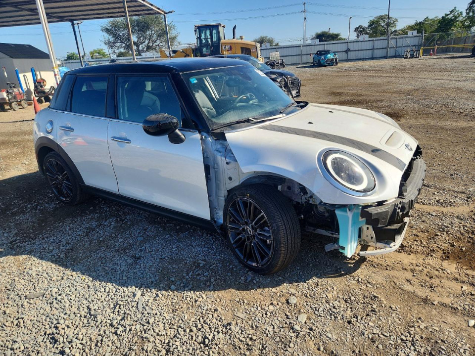 Mini COOPER 2024 — Copart