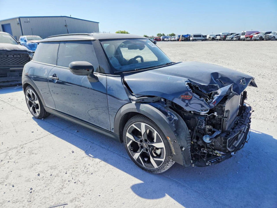 Mini COOPER 2025 — Copart
