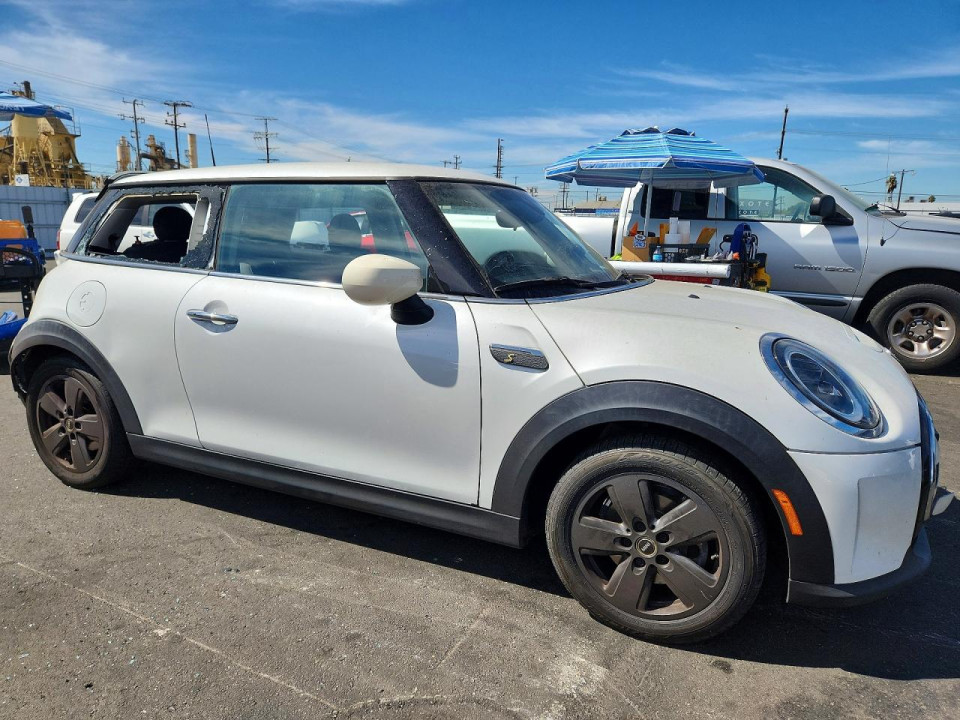 Mini COOPER 2024 — Copart