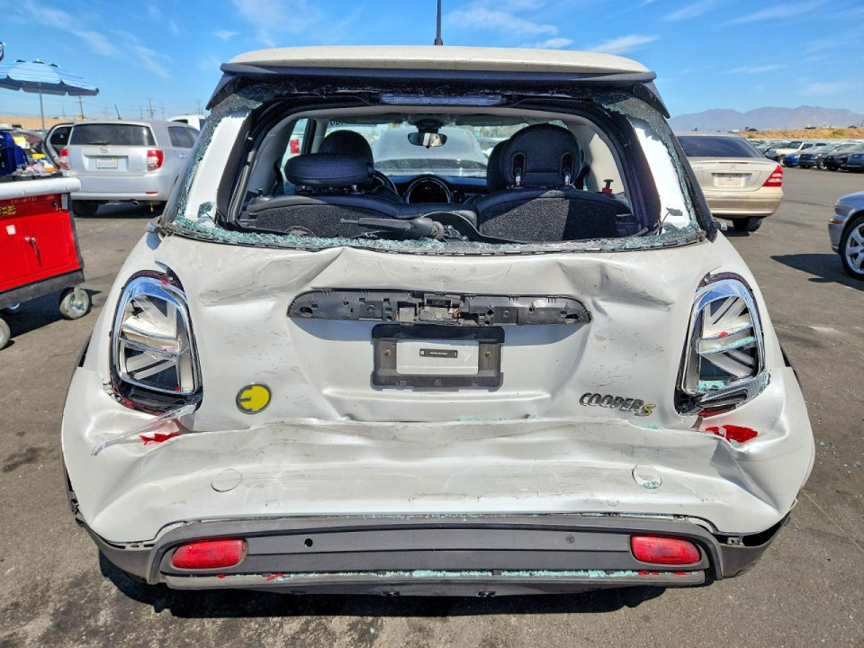 Mini COOPER 2024 — Copart