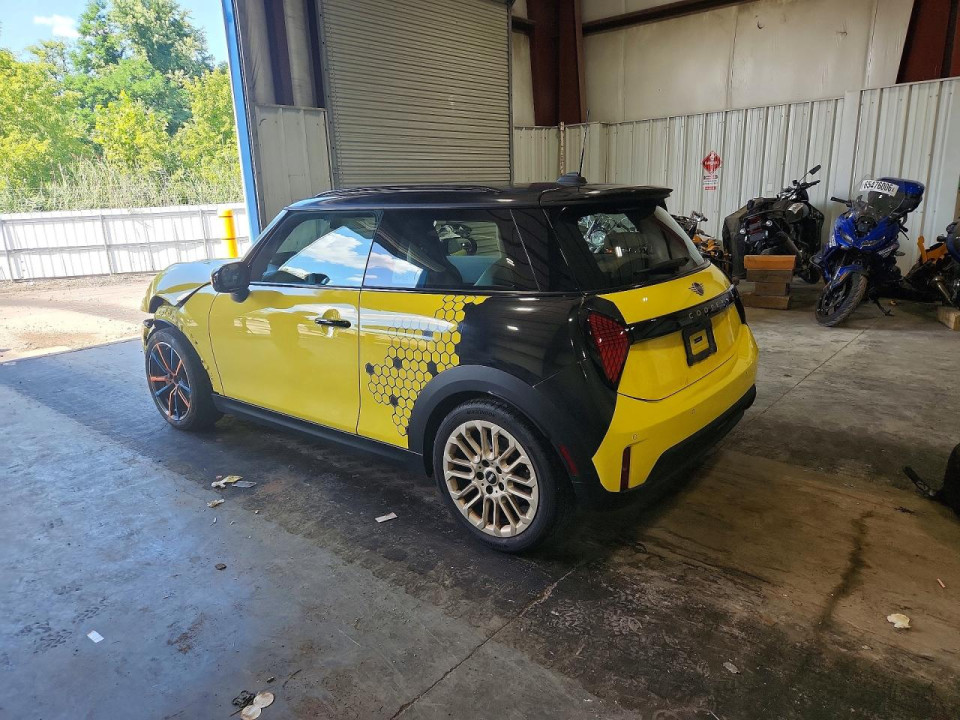 Mini COOPER 2025 — Copart