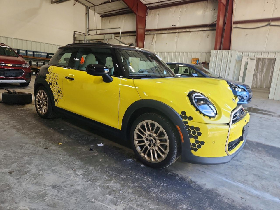 Mini COOPER 2025 — Copart