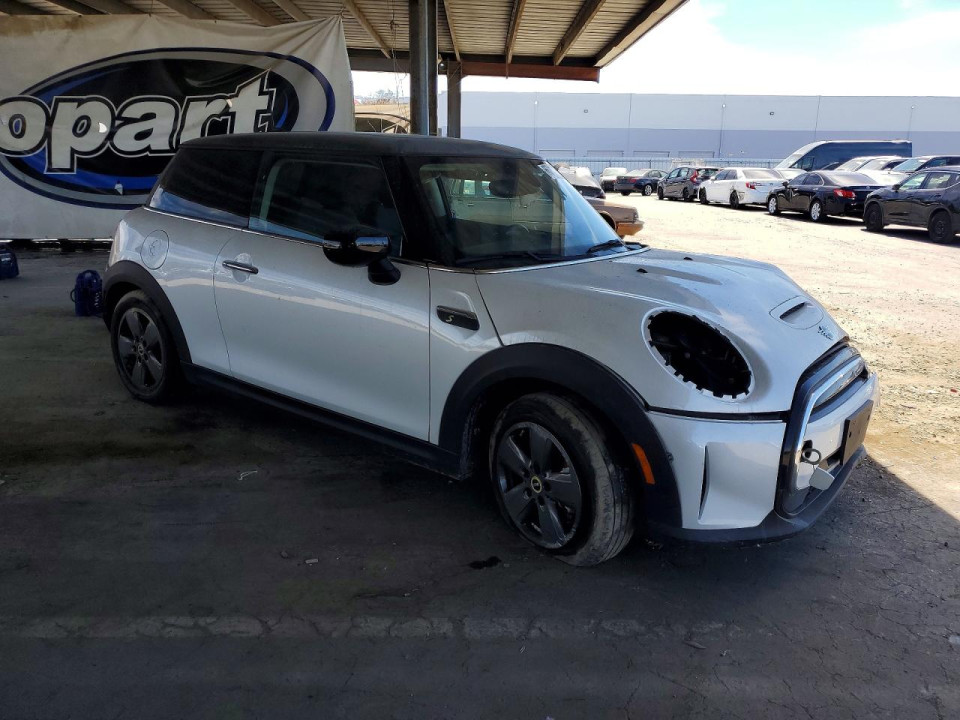 Mini COOPER 2024 — Copart