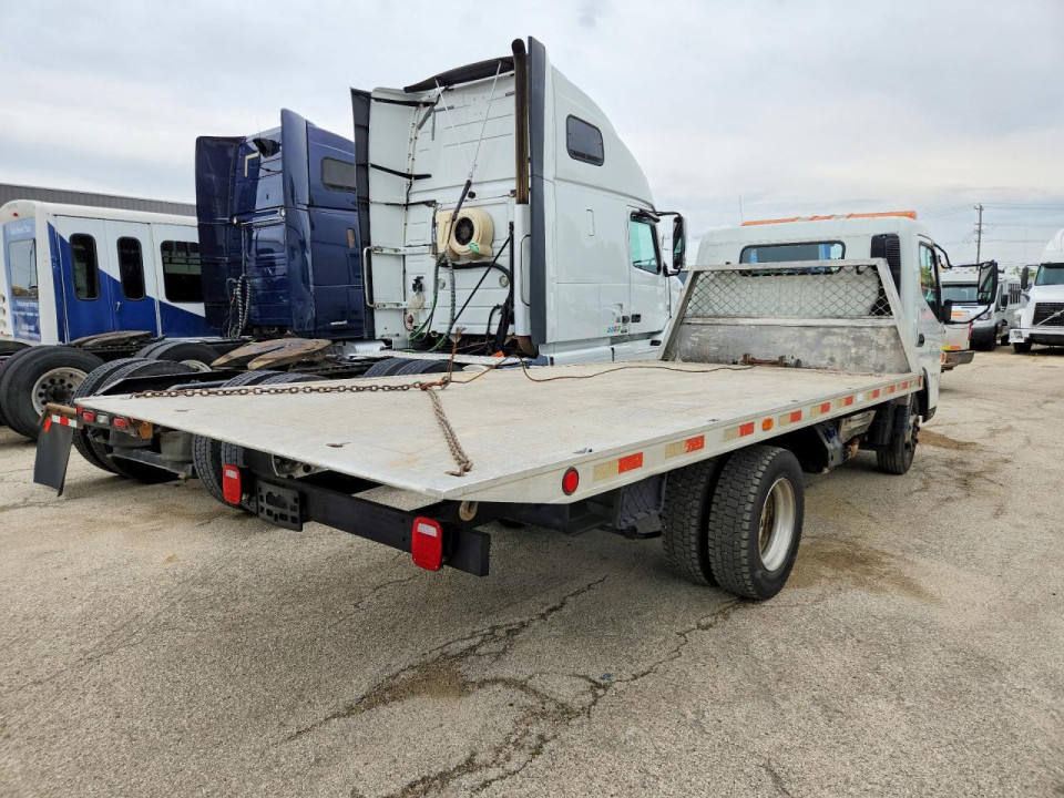 Mitsubishi FUSO FE 2017 — Copart