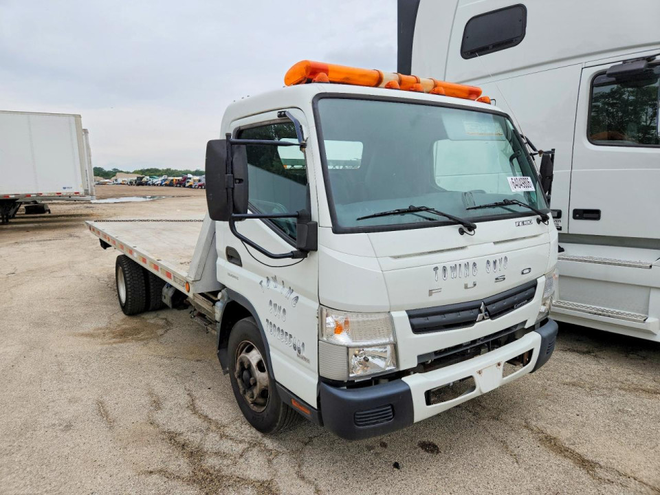 Mitsubishi FUSO FE 2017 — Copart