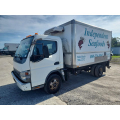 Mitsubishi FUSO FE84D REFRIGERATED BOX TRUCK 2007 — Copart