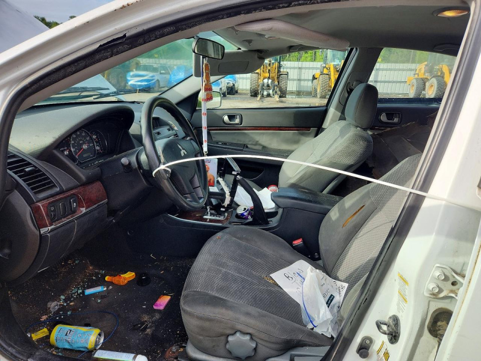 Mitsubishi GALANT 2010 — Copart