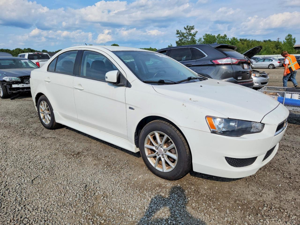 Mitsubishi LANCER 2015 — Copart