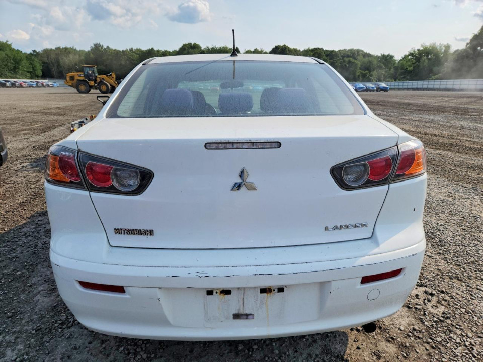 Mitsubishi LANCER 2015 — Copart
