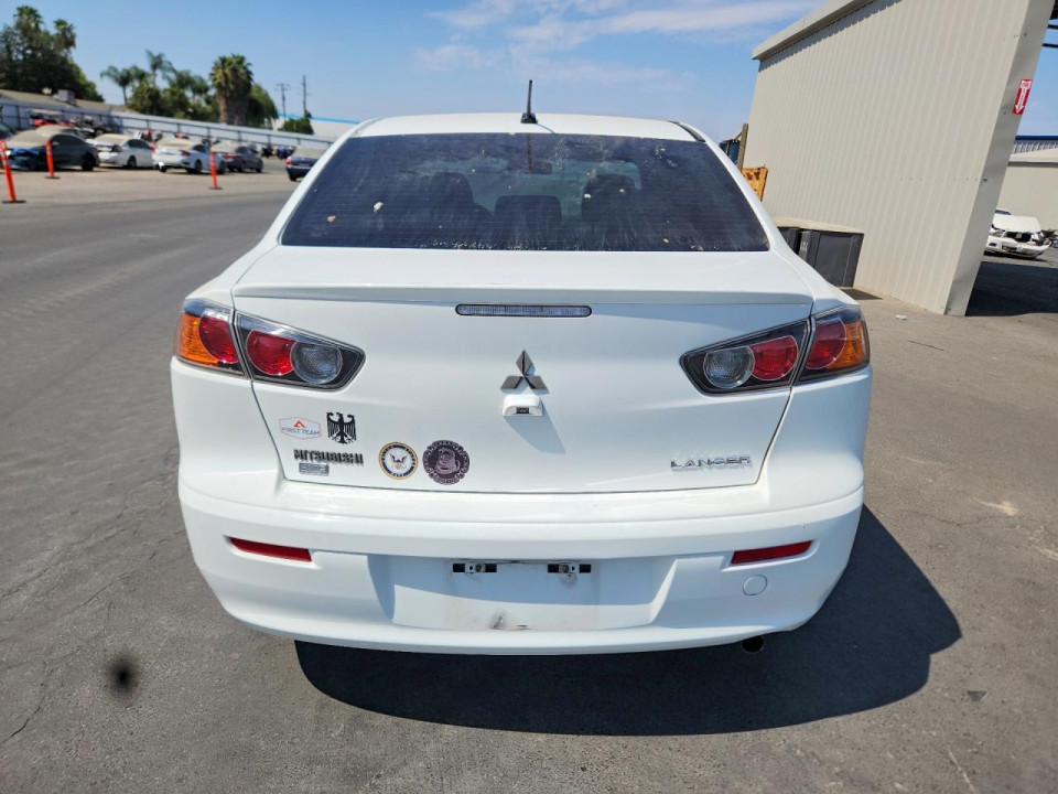 Mitsubishi LANCER 2015 — Copart