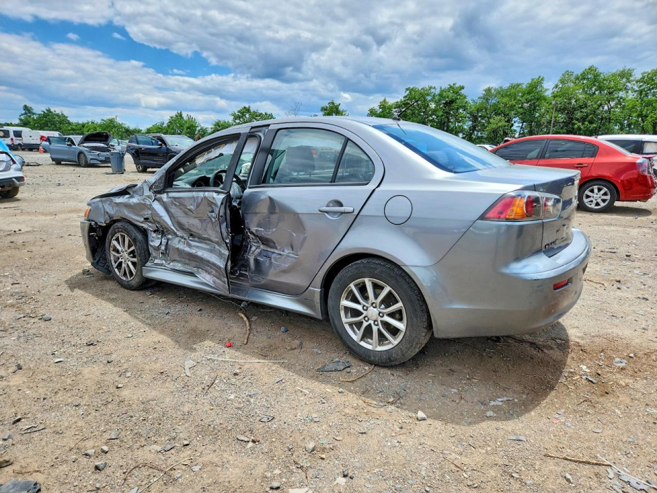 Mitsubishi LANCER 2016 — Copart