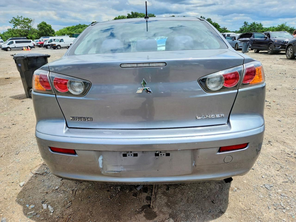 Mitsubishi LANCER 2016 — Copart