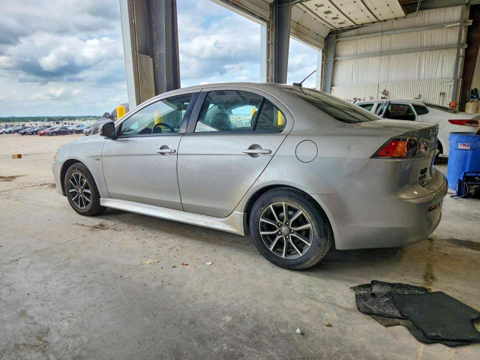 Mitsubishi LANCER 2016 — Copart