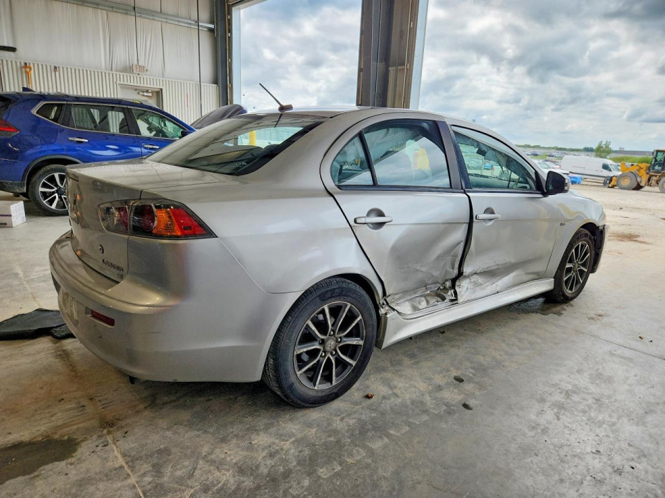Mitsubishi LANCER 2016 — Copart
