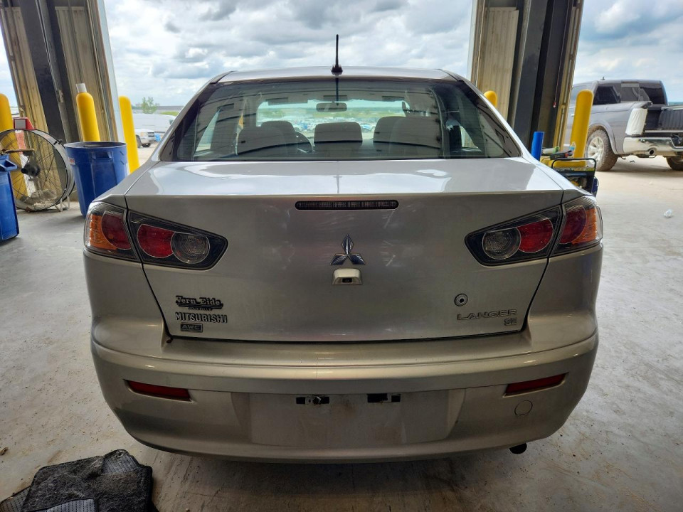 Mitsubishi LANCER 2016 — Copart
