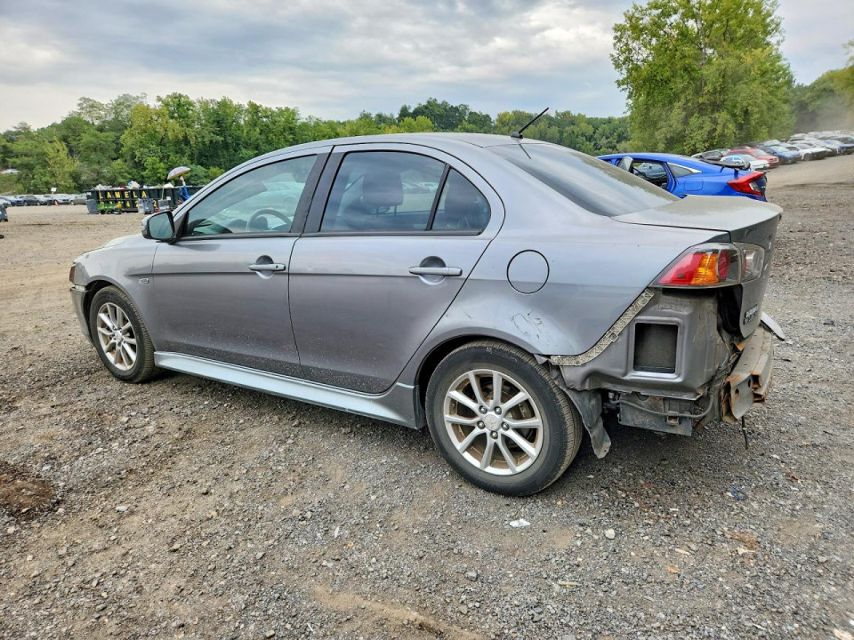 Mitsubishi LANCER 2015 — Copart