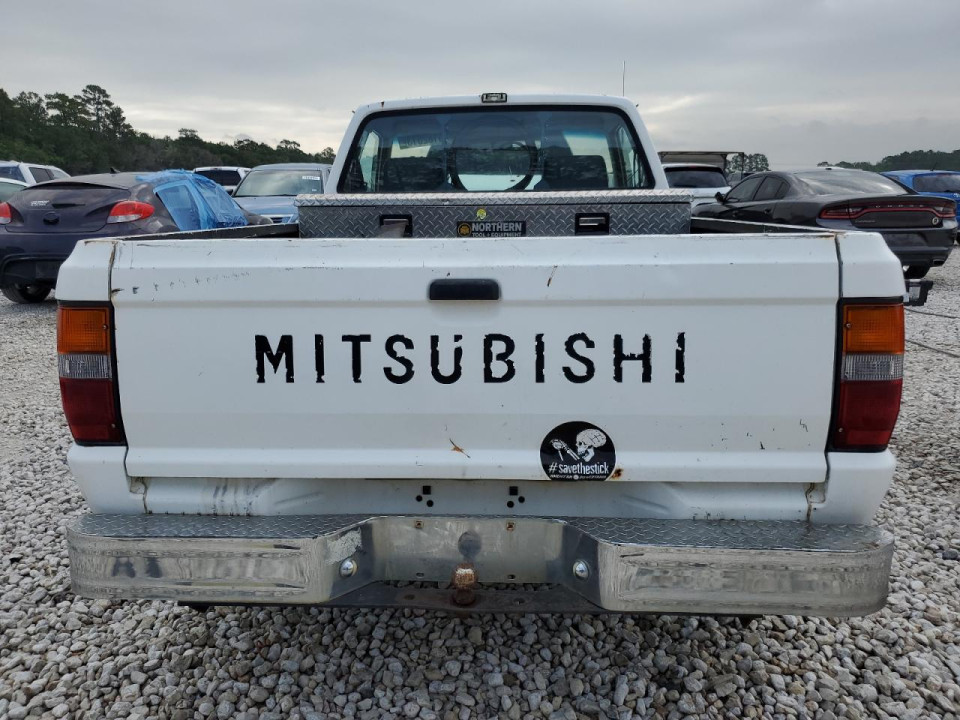 Mitsubishi MIGHTY MAX 1992 — Copart