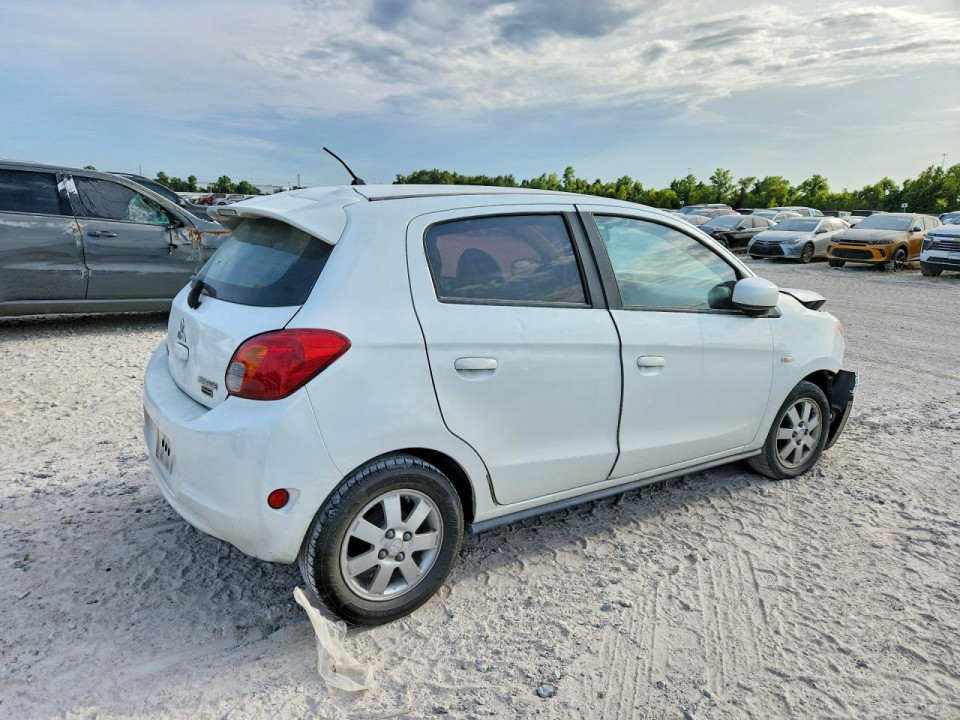 Mitsubishi MIRAGE 2015 — Copart