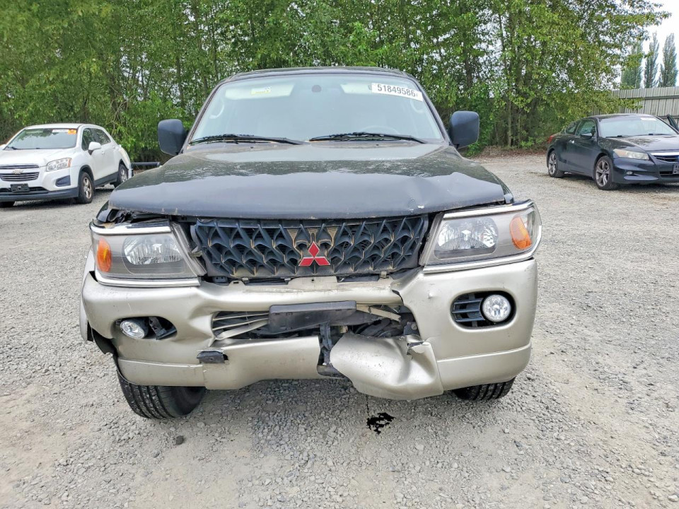 Mitsubishi MONTERO 2000 — Copart