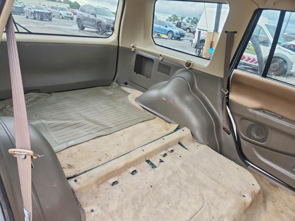 Mitsubishi MONTERO 2002 — Copart