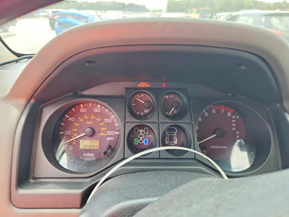 Mitsubishi MONTERO 2002 — Copart