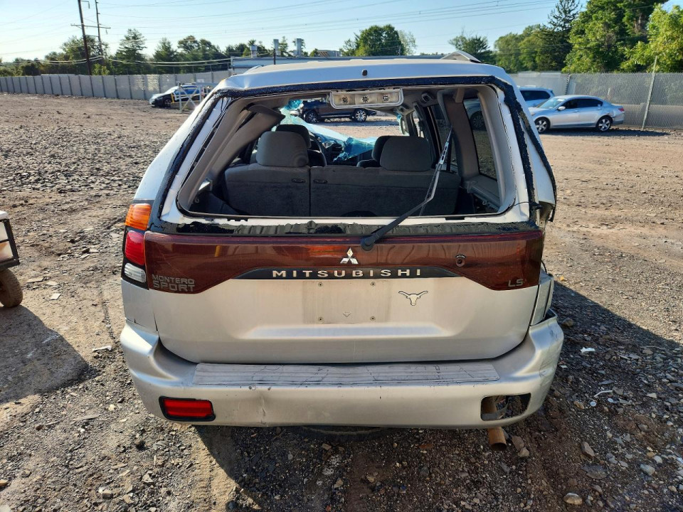 Mitsubishi MONTERO 2003 — Copart