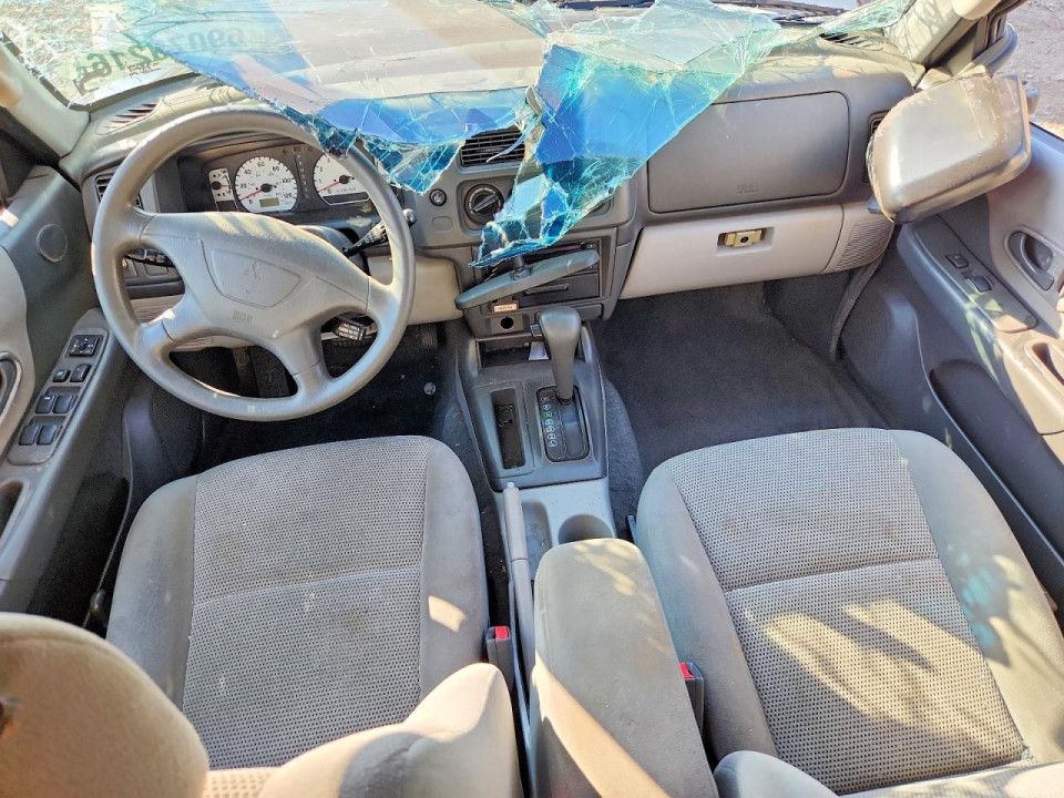 Mitsubishi MONTERO 2003 — Copart