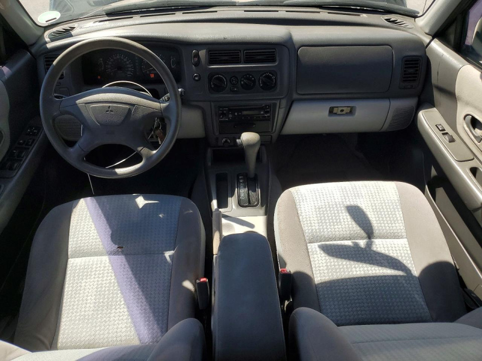Mitsubishi MONTERO 2002 — Copart